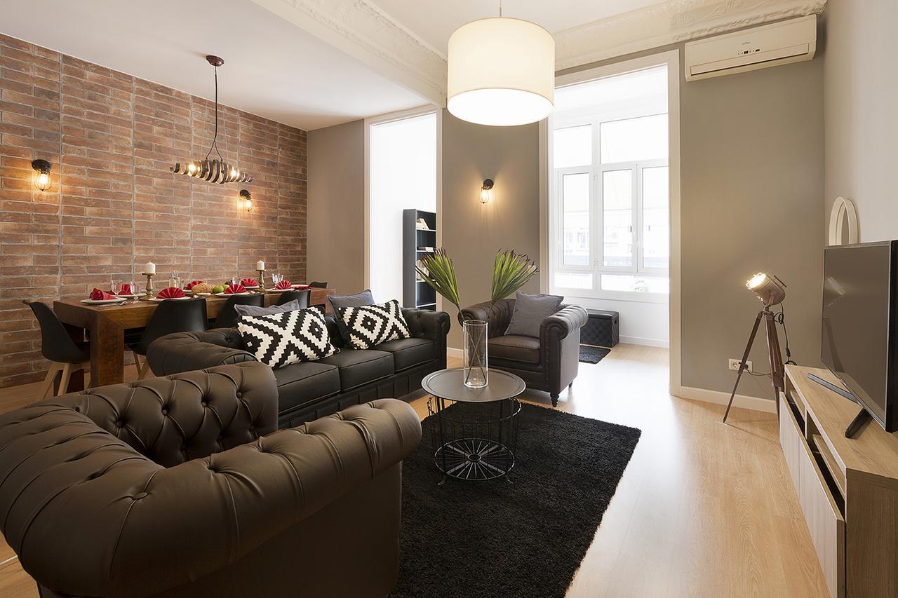 Royal Aribau Nextdoor Apartment Barcelona Exterior photo